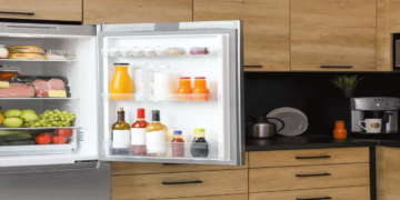 Ψυγείο: Τα 6 λάθη που κάνουμε και μικραίνουμε τη διάρκεια ζωής του