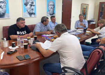 Σύσκεψη του Περιφερειάρχη με τα στελέχη του ΕΛΓΑ Δ. Μακεδονίας – Στο επίκεντρο αποζημιώσεις καλλιεργειών