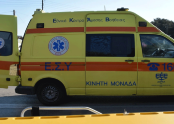 Τραγωδία στον Ασπρόπυργο: Γκαραζόπορτα πλάκωσε αγόρι 3 ετών - Συνελήφθησαν οι γονείς του