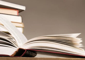 Σχολεία: Τα 7 βιβλία που καταργούνται από τον Σεπτέμβριο