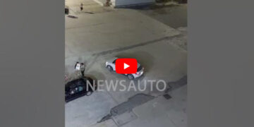 Απίστευτο καψόνι σε οδηγό ηλεκτρικού για να μπει στο πλοίο – Δείτε το video