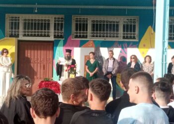 Αγιασμός για τη νέα Σχολική χρονιά στο 1ο Γυμνάσιο και 2ο ΕΠΑΛ Πτολεμαΐδας ( της Κούλας Πουλασιχίδου)