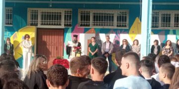 Αγιασμός για τη νέα Σχολική χρονιά στο 1ο Γυμνάσιο και 2ο ΕΠΑΛ Πτολεμαΐδας ( της Κούλας Πουλασιχίδου)