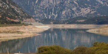 Ακριβαίνει το νερό - Οι αυξήσεις έρχονται στους λογαριασμούς