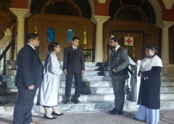 Αξίζουν πολλά "ΕΥΓΕ" στους συντελεστές της θεατρικής παραστάσης " Άγιος Λουκάς ο Ιατρός ", του Ιερού Ναού Αγίας Σκέπης Πτολεμαΐδας! (Ρεπορτάζ της Κούλας Πουλασιχίδου)