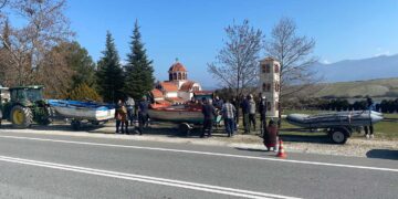 Σε αναμονή των αποζημιώσεών τους οι αλιείς καραβίδας της Λίμνης Πολυφύτου- Τα 485.000 που δεν αποταμιεύονται