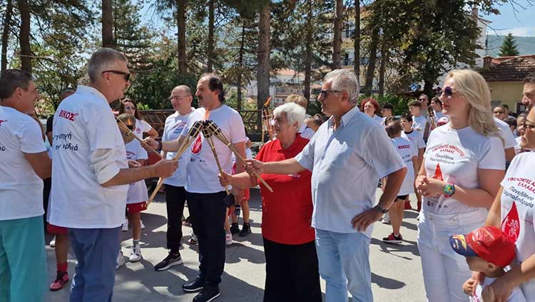 Από τη Φλώρινα πέρασε η 22η Πανελλήνια Λαμπαδηδρομία Εθελοντών Αιμοδοτών (Φώτο+Βίντεο)