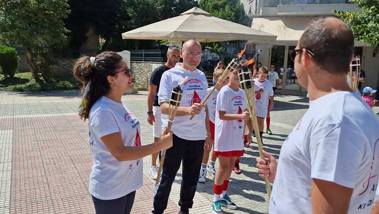 Από τη Φλώρινα πέρασε η 22η Πανελλήνια Λαμπαδηδρομία Εθελοντών Αιμοδοτών (Φώτο+Βίντεο)