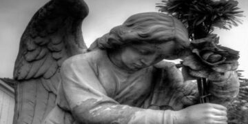 Αποχαιρετώντας την μεγάλη στυλοβάτη της ειδικής αγωγής, Κατερίνα Κατσιάνα - Του Γιώργου Τριανταφύλλου