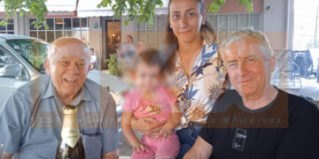 Παιδί γεννιέται σε άρμα στη Βεγόρα Αμυνταίου! 61 χρόνια μετά συναντάει για πρώτη φορά τον επικεφαλής του άρματος! (ΒΙΝΤΕΟ)