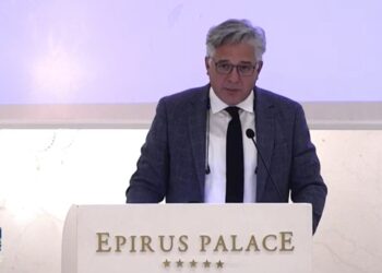 Χρ. Ζευκλής (Δήμαρχος Βοΐου): “Στη Γαλατινή θα έχουμε τη Silicon Valley των ΑΠΕ στην Ελλάδα, τη στιγμή που οι κάτοικοί της πάνε στη Βέροια για να μαζέψουν ροδάκινα;”