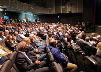 Οι πρώτες εικόνες από τη συγκέντρωση της Άννας Διαμαντοπούλου στην Κοζάνη