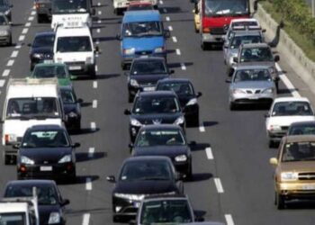 ΑΑΔΕ: Ηλεκτρονικά «ραβασάκια» σε 80.000 ιδιοκτήτες αυτοκινήτων με απλήρωτα τέλη κυκλοφορίας του 2019 – Πώς «σβήνουν» τα πρόστιμα