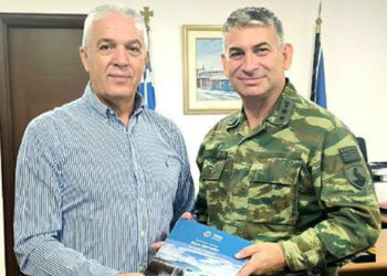 Επίσκεψη του νέου Διοικητή του Στρατοπέδου Παπαπέτρου στον Δήμαρχο Αμυνταίου