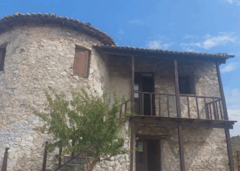 Επίσκεψη στον Ιστορικό Πύργο του Γεωργίου Δροσίνη, όπου ο κορυφαίος Έλληνας Συγγραφέας και Ποιητής έγραφε τα αριστουργήματά του ! (ρεπορτάζ της Κούλας Πουλασιχίδου)