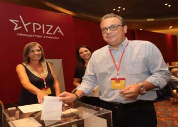 Ο Σωκράτης Φάμελλος ανακοίνωσε την υποψηφιότητά του για την προεδρία του ΣΥΡΙΖΑ