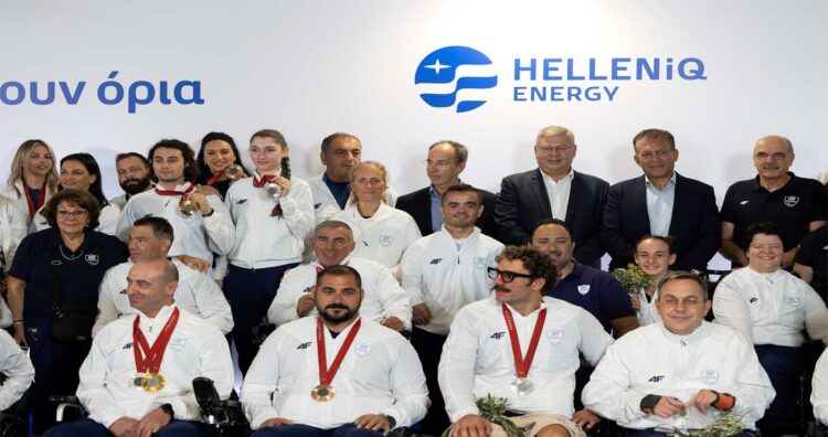 HELLENiQ ENERGY: Θερμή υποδοχή στην Ελληνική Αποστολή που επέστρεψε από τους Παραολυμπιακούς αγώνες «Παρίσι 2024»