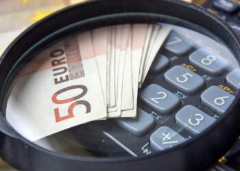 Σφίγγει ο κλοιός για τους ελεύθερους επαγγελματίες – Τι αλλάζει