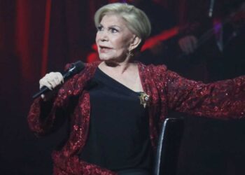Η Μαρινέλλα στην πιο δύσκολη «πίστα»: Δίνει μάχη για τη ζωή της στη ΜΕΘ μετά το εγκεφαλικό