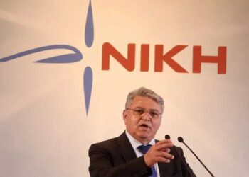 Νατσιός (ΝΙΚΗ): Να επιστρέψουν στα σχολεία στολές, έπαρση σημαίας και εθνικός ύμνος