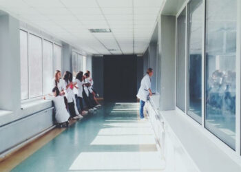 Έρευνα ΠΟΕΔΗΝ για τα προβλήματα και τις ελλείψεις στα νοσοκομεία – Ποια η κατάσταση στις δομές υγείας της Δυτικής Μακεδονίας