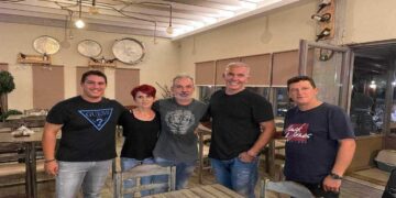 Ο Στέλιος Ρόκκος στην Ταβέρνα "Ο Μπάμπης" στα Σέρβια