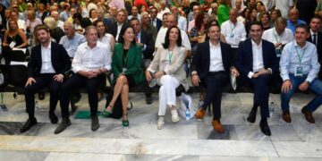 Δούκας και Διαμαντοπούλου στην Κοζάνη- Δείτε ποιες ημέρες και που θα μιλήσουν οι υποψήφιοι Πρόεδροι του ΠΑΣΟΚ