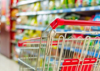 Θεοδωρικάκος: Πέφτουν οι τιμές από τα μέτρα κατά της ακρίβειας – Μέχρι και -10% με το “καλάθι του μαθητή”