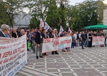 Πτολεμαΐδα: Δυναμικό συλλαλητήριο για την τηλεθέρμανση με σύνθημα «Μας χρωστάνε. Δεν χρωστάμε» (φωτο-video)