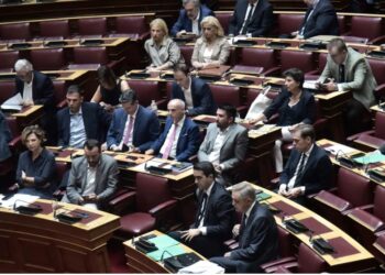 “Ανασχηματισμός” τομεαρχών στον ΣΥΡΙΖΑ – Παραμένει Τομεάρχης Τουρισμού η Καλλιόπη Βέττα