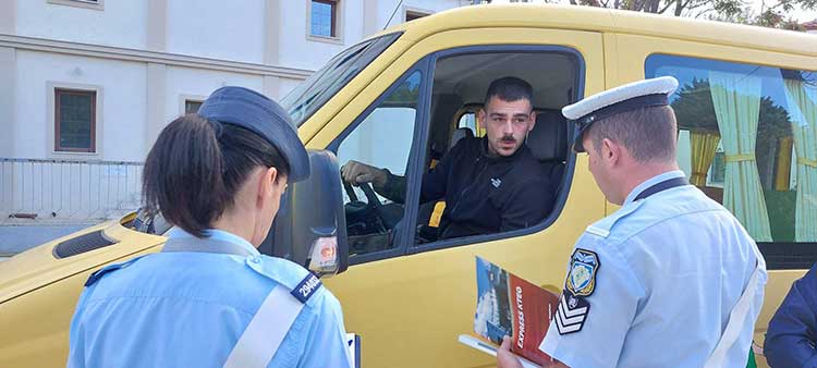 Τροχαία Πτολεμαΐδας: Με ελέγχους σε σχολικά λεωφορεία ξεκίνησε και θα συνεχιστεί η νέα σχολική χρονιά (Φώτο+Βίντεο)