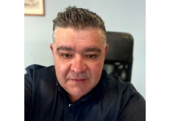 Κ. Βύζας: “Ο κομιστής θα έπρεπε να εξυπηρετεί το δημόσιο συμφέρον” – Η νέα αινιγματική ανάρτηση του αντιπεριφερειάρχη και οι αιχμές