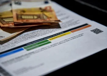 Ηλεκτρικό ρεύμα: Τέλος τα πράσινα τιμολόγια και το νυχτερινό ρεύμα