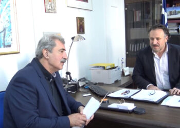 Στο Μαμάτσειο Νοσοκομείο Κοζάνης ο Παύλος Πολάκης: «Διαπιστώνω τα ίδια προβλήματα όπως σε όλη τη χώρα»- Τι είπε για τα εσωκομματικά του ΣΥΡΙΖΑ