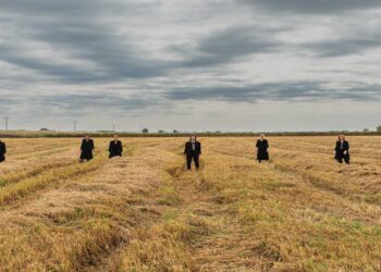 «Η αγάπη άργησε μια μέρα»  της Λιλής Ζωγράφου στην Αίθουσα Τέχνης Κοζάνης – Πρεμιέρα 15/11 – Παραστάσεις και στη Θεσσαλονίκη