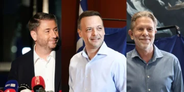 ΠΑΣΟΚ: Πρωτιά Ανδρουλάκη με καταμετρημένο το 96,98% -Θρίλερ στη μάχη Δούκα-Γερουλάνου, τους χωρίζουν 473 ψήφοι