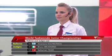 Η διαιτητής Κουτρότσιου Α. από την ΜΑΚΕΔΟΝΙΚΗ ΔΥΝΑΜΗ Κοζάνης στο Παγκόσμιο Πρωτάθλημα Taekwondo Εφήβων Νεανίδων στη Νότια Κορέα