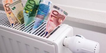 Με τροπολογία στη Βουλή η κατοχύρωση της συμφωνίας για την Τηλεθέρμανση- Ανοιχτό παράθυρο για βελτίωση των τελικών όρων άφησαν στους Βουλευτές οι συνεργάτες του Πρωθυπουργού- Αυξήσεις στα τιμολόγια από τη φετινή θερμική περίοδο