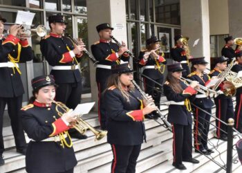 Στη μεγαλειώδη παρέλαση της Θεσσαλονίκης, η ιστορική Φιλαρμονική του Δήμου Κοζάνης «Πανδώρα»