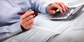 Φορολογικές δηλώσεις: Πρόστιμα από 2.500 ευρώ σε υπαλλήλους για καθυστερήσεις – Ποιοι «απειλούνται»