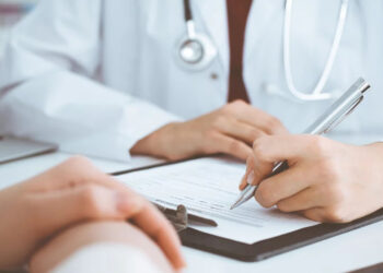 Στη Διαύγεια η προκήρυξη 298 θέσεων ιατρών -Ποια νοσοκομεία της περιφέρειας αφορά