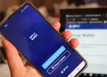 Gov.gr Wallet για την είσοδο στα γήπεδα: Δυνατότητα μεταβίβασης εισιτηρίων διαρκείας