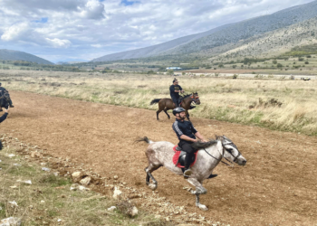 Πραγματοποιήθηκαν οι 14οι Ευθύμιοι Ιππικοί Αγώνες στη Σιάτιστα (Φωτογραφίες)