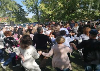 Πολύ κέφι και χορός στην 12η Καστανογιορτή του Συλλόγου Γυναικών Εμπορίου (Φωτογραφίες + Video)