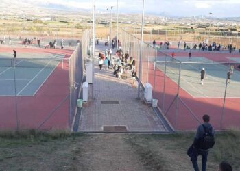 Συνεχίζεται με επιτυχία και μεγάλη συμμετοχή αθλητών και αθλητριών το Πανελλήνιο Ε1 Πρωτάθλημα ΤΕΝΙΣ του Ομίλου Αντισφαίρισης Πτολεμαΐδας! (ρεπορτάζ της Κούλας Πουλασιχίδου)
