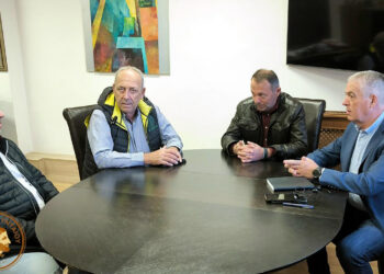 Αμύνταιο:  Συνάντηση Λιάση με τον πρόεδρο της Ένωσης Εργαζομένων Καταναλωτών Ελλάδας της ΓΣΕΕ και με το προεδρείο του Εργατοϋπαλληλικού Κέντρου Φλώρινας