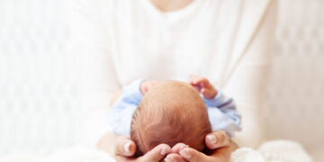 Κύπρος: Ένα μωρό νεκρό και έξι στη ΜΕΘ – Μπέρδεψαν το οινόπνευμα με νερό