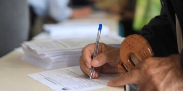 Εκλογές στο ΠΑΣΟΚ: Ποιοι και πού ψηφίζουν στον β’ γύρο