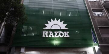 Σήμερα οι ανακοινώσεις για τις αλλαγές στο ΠΑΣΟΚ – Οι νέοι ρόλοι και τα πρόσωπα που ακούγονται