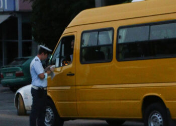 Θεσσαλονίκη: Οδηγούσε σχολικό λεωφορείο μεθυσμένος και χωρίς δίπλωμα